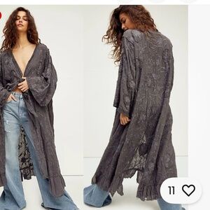 Magnolia Pearl PIANO SHAWL KIMONO MIDNIGHT RARE